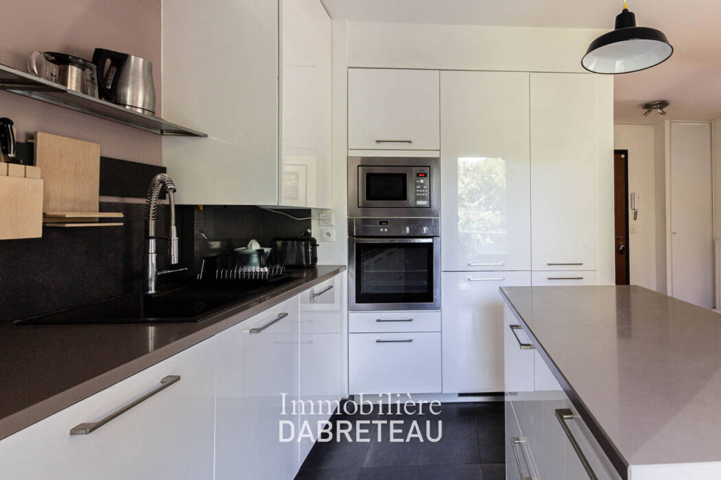 Appartement Chemin du Vallon à Sainte-Foy-lès-Lyon