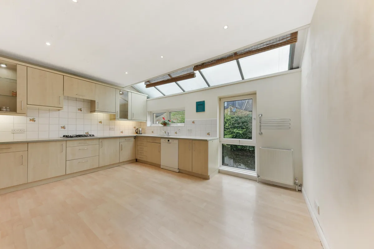 House Ardshiel Close in Greater London