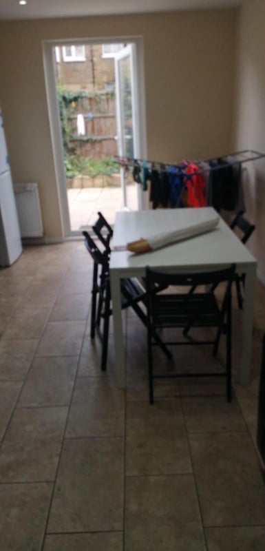 Room Windsor Road in Greater London