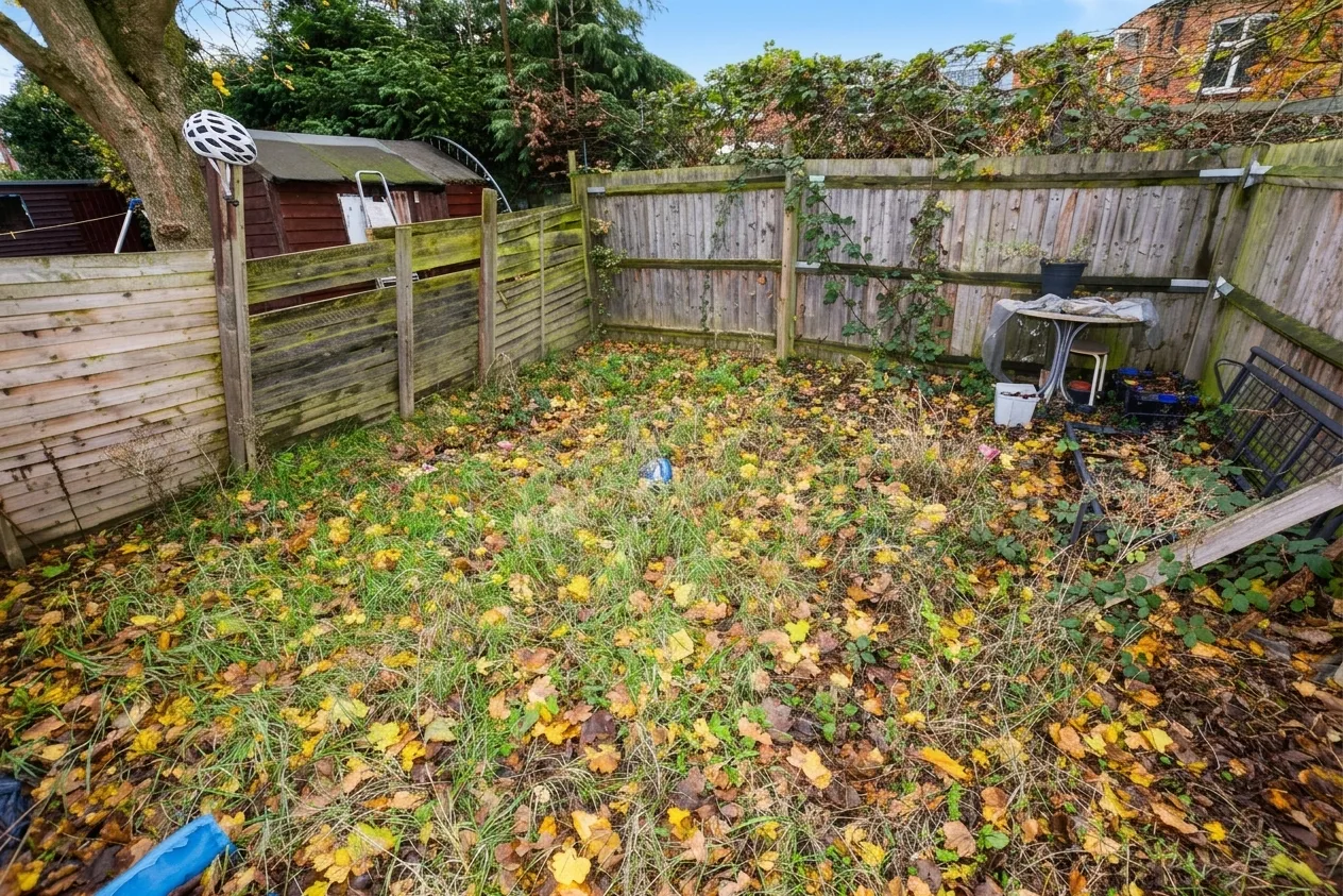 Flat Pasteur Close in Greater London