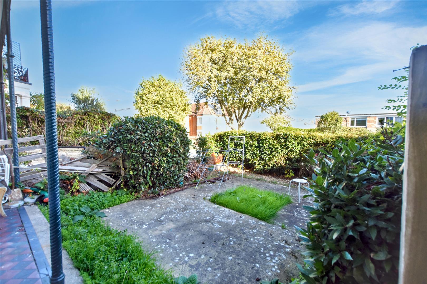 Flat Ivy Lane in Eastbourne