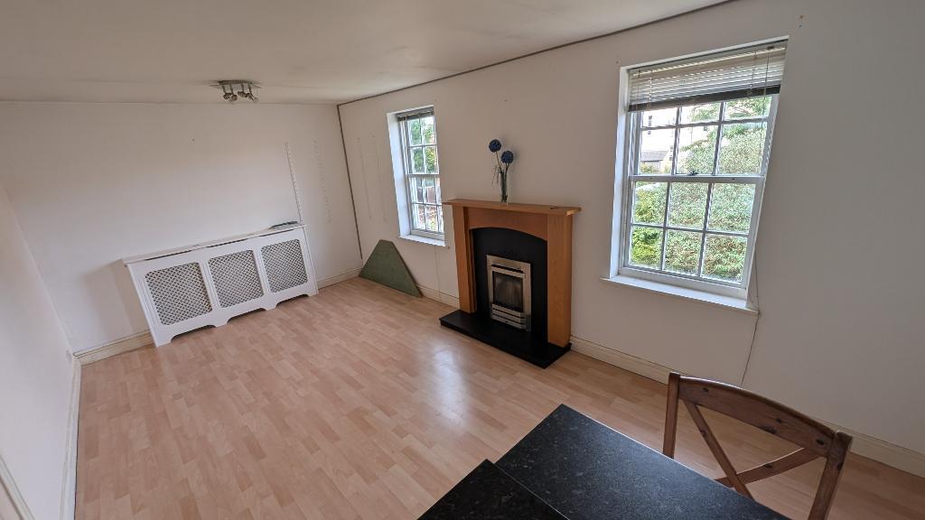 Flat Spa Road in Gloucester