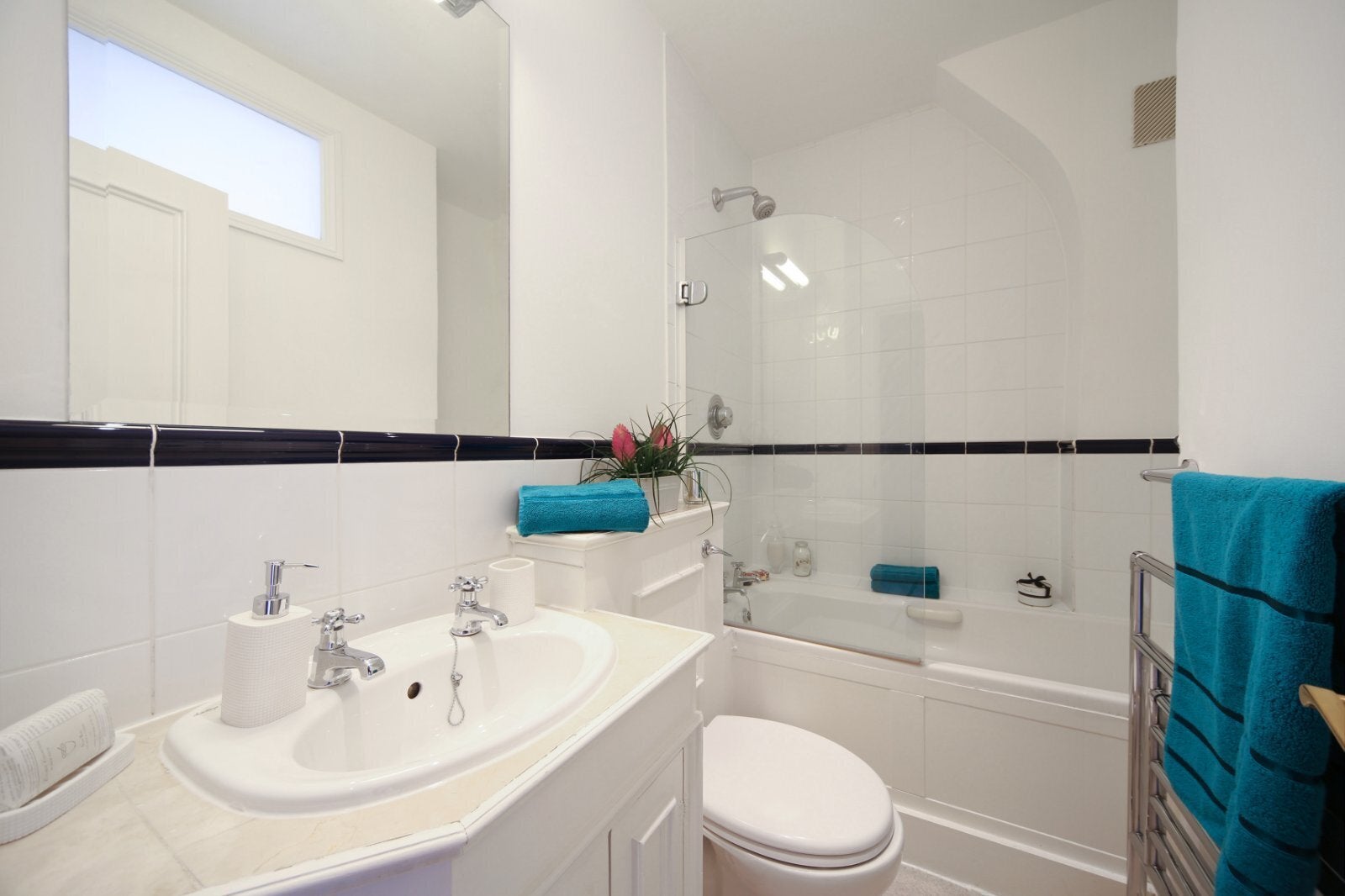 Flat Fulham Road in Greater London