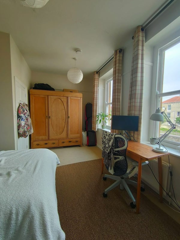 Room Allington Road in Bristol