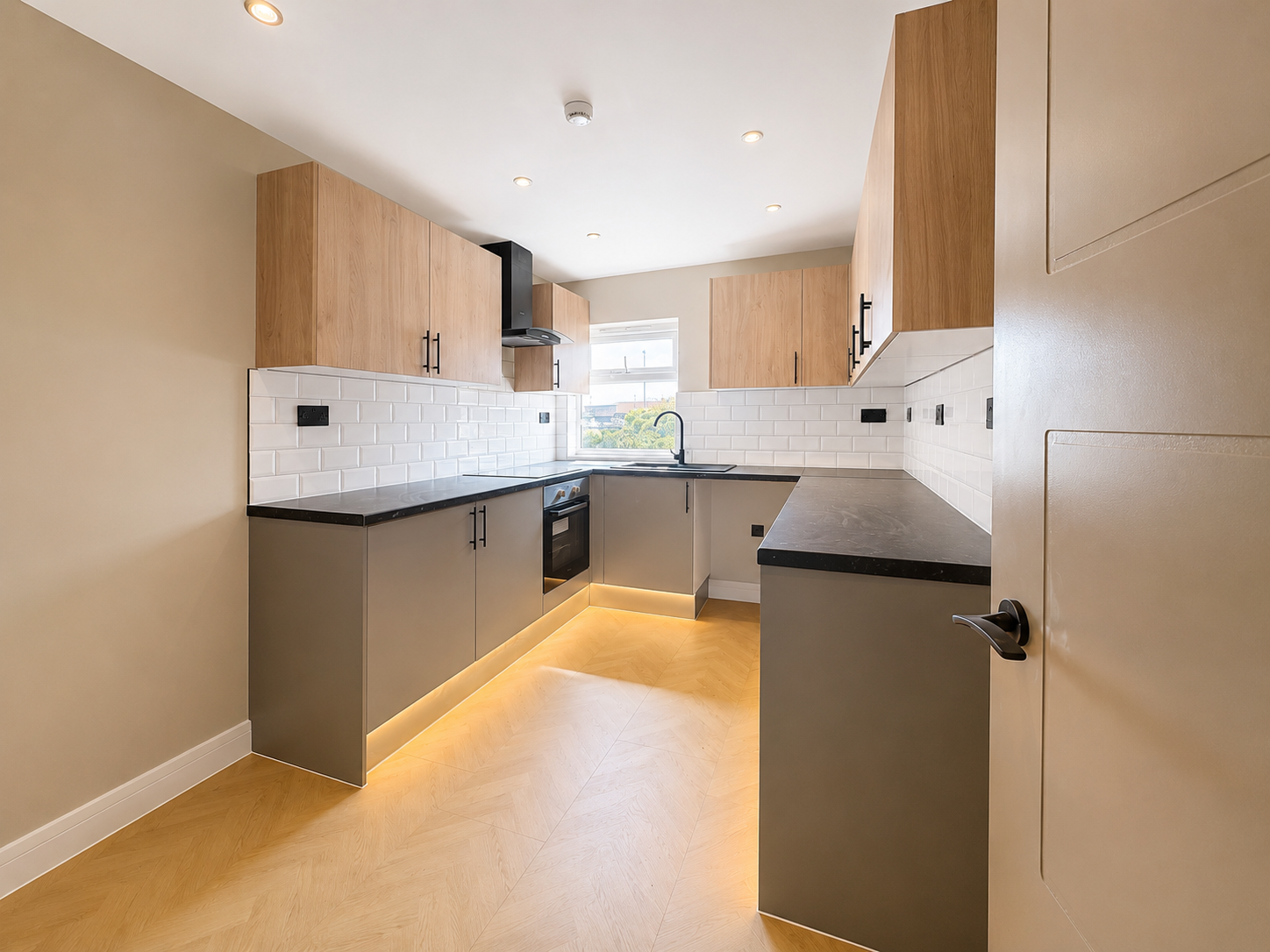 Room Hartington Road in Southend-on-Sea