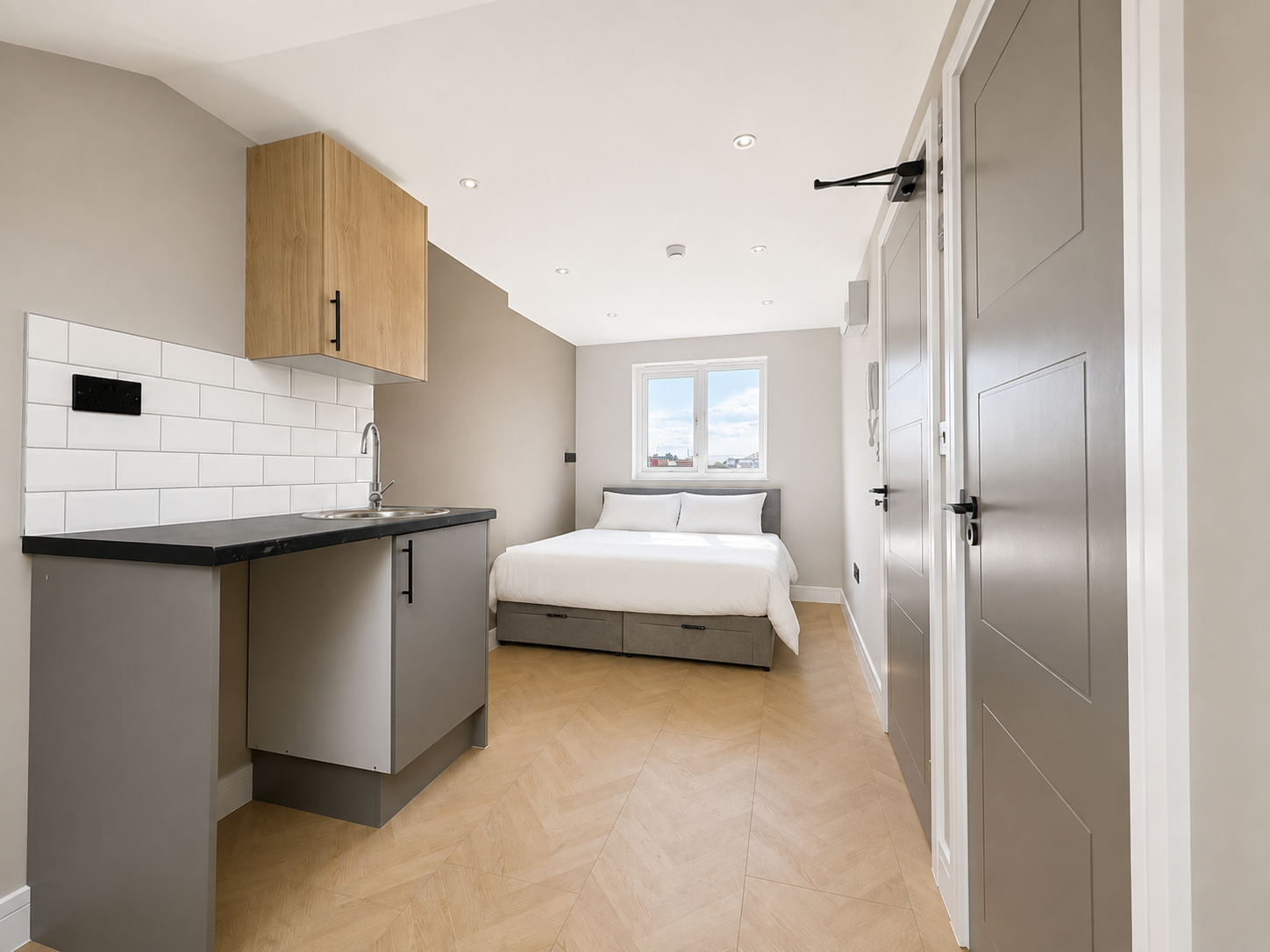 Room Hartington Road in Southend-on-Sea