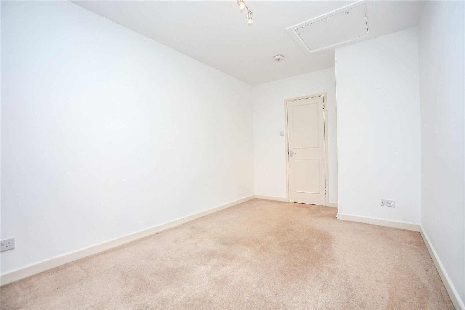 Flat Millbrook Street in Cheltenham