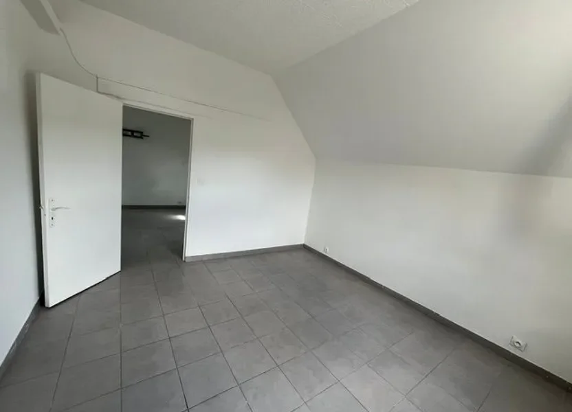 Flat Route de Reims in Trosly-Breuil