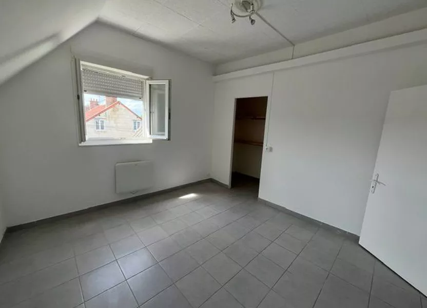 Flat Route de Reims in Trosly-Breuil