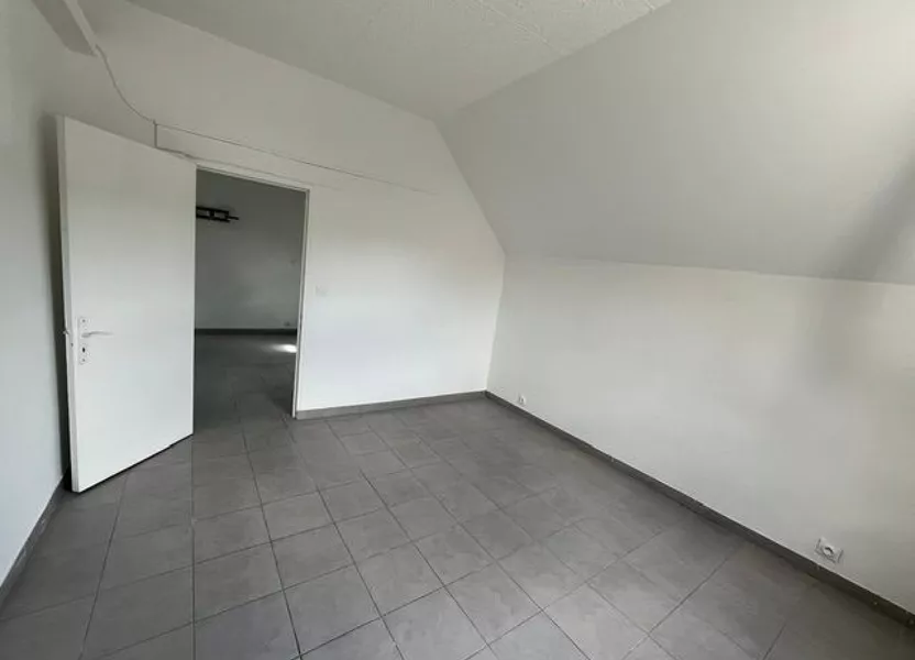 Flat Route de Reims in Trosly-Breuil