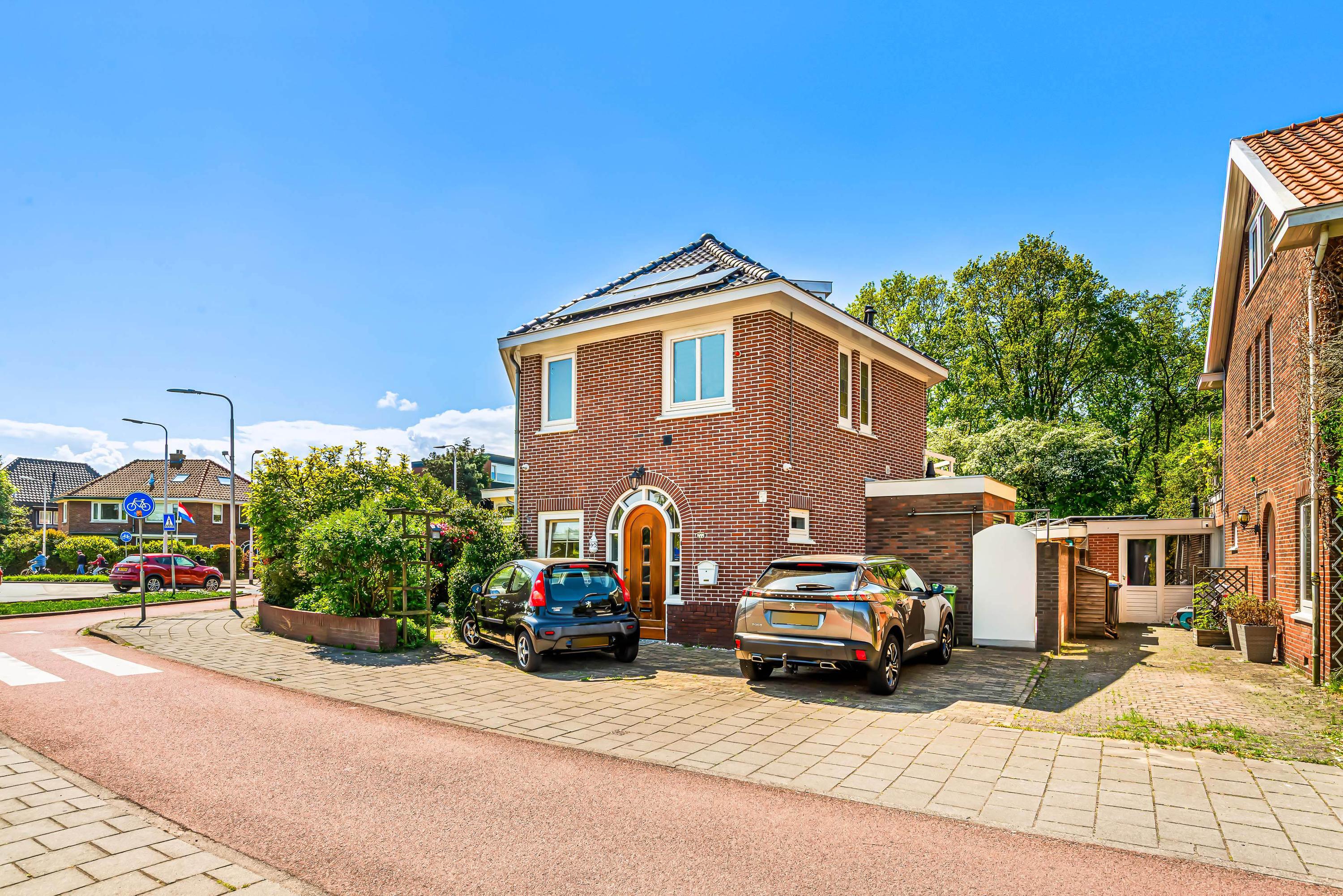 Hoekwoning te koop: Hagelingerweg 277, Santpoort-Noord
