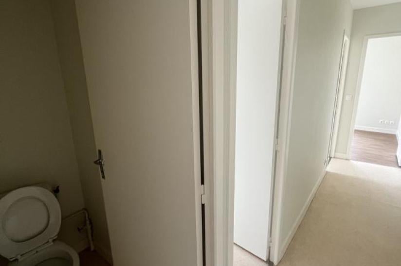 Appartement Rue Lionel Royer à Le Mans