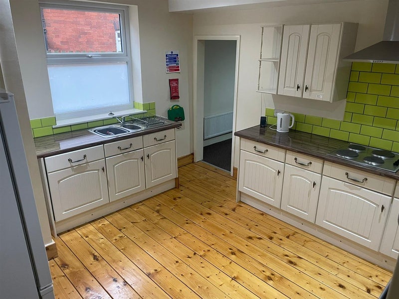 Room Victoria Street in Mansfield Woodhouse
