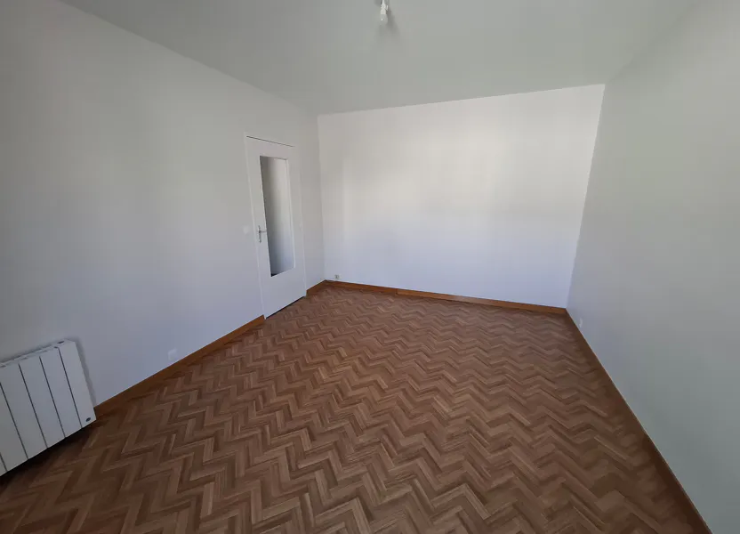 Flat Rue Notre-Dame-de-Bon-Secours in Compiègne