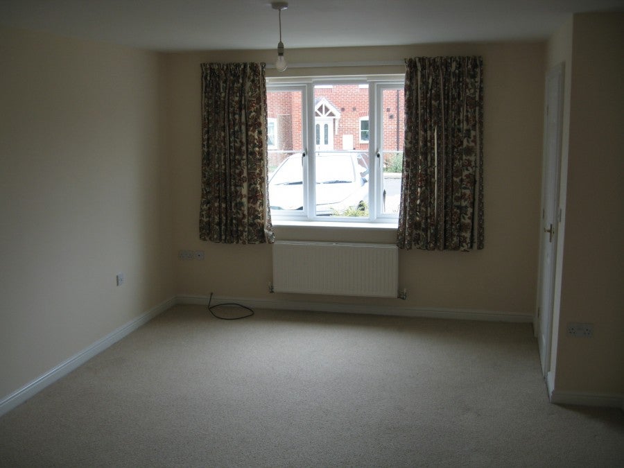 House Blossom Way in Rugby