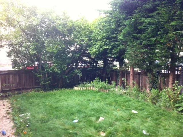 Flat Swanton Gardens in Greater London