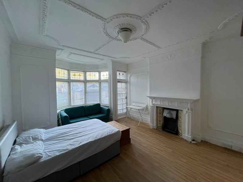 Room Culverley Road in Greater London