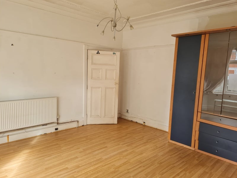 Room Culverley Road in Greater London