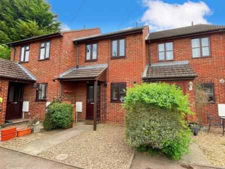 House West Drive in Arlesey
