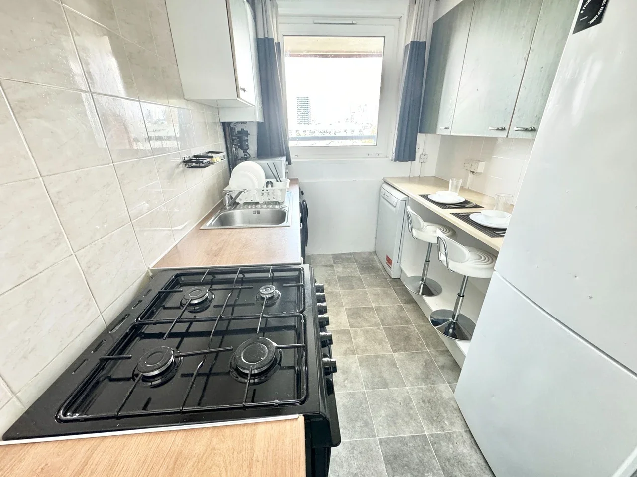 Flat Ronald Street in Greater London