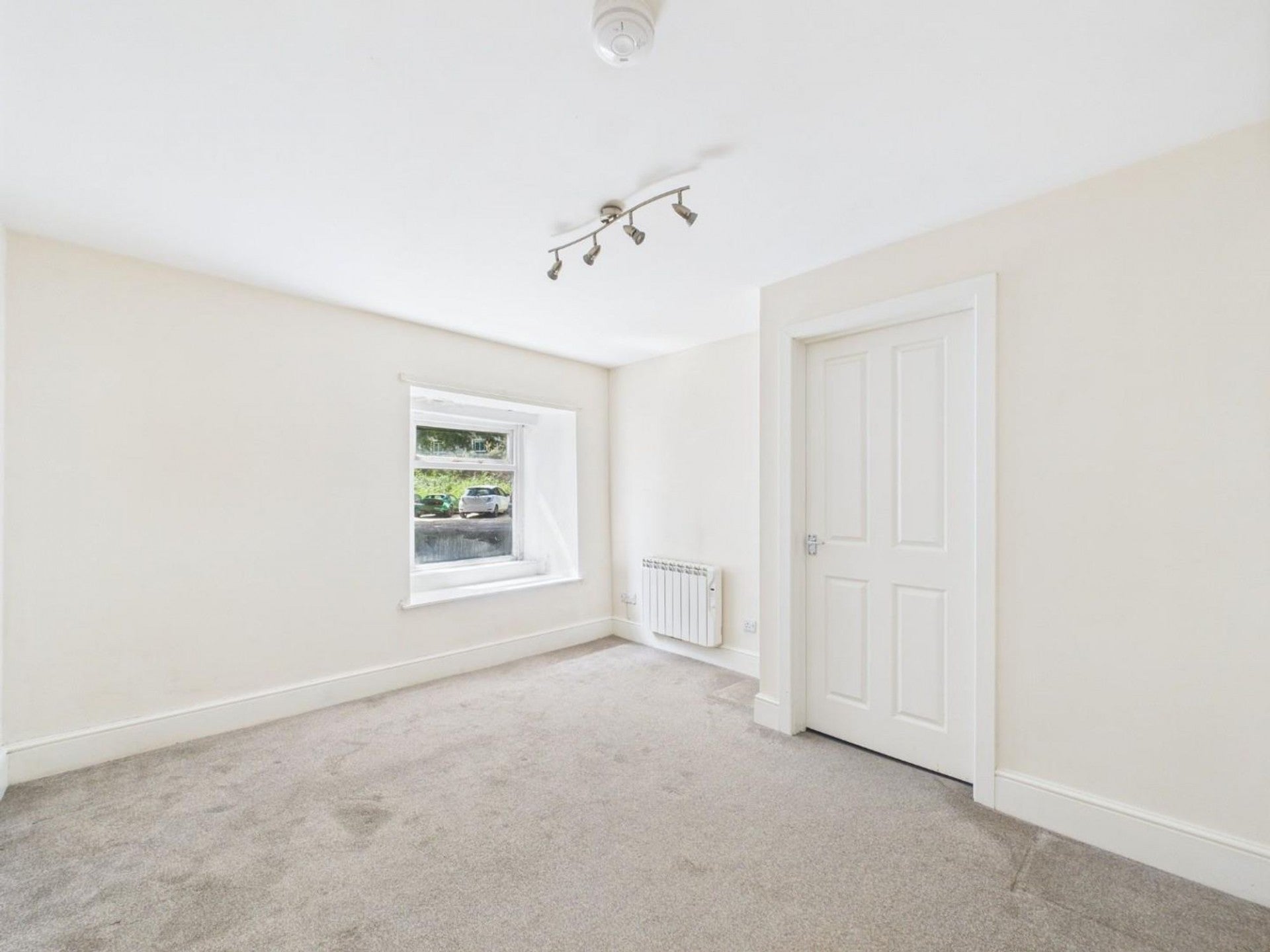 Flat Market Place in Derbyshire Dales