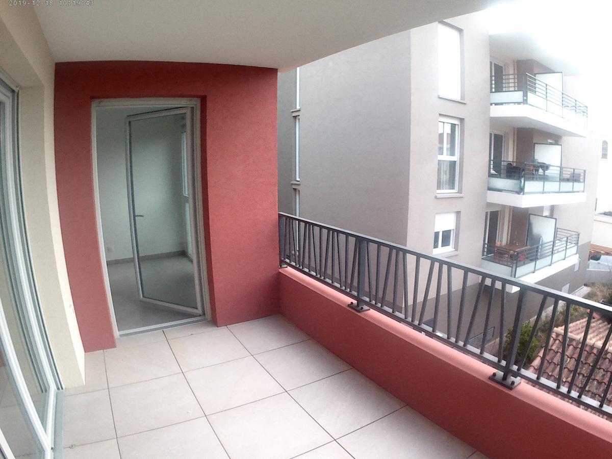 Flat Chemin des Serres in Nice