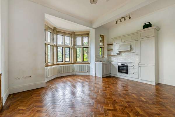 Flat Borde Hill Lane in Mid Sussex