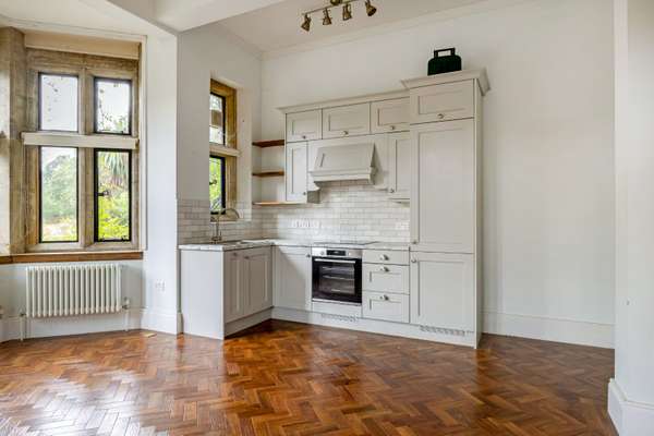 Flat Borde Hill Lane in Mid Sussex