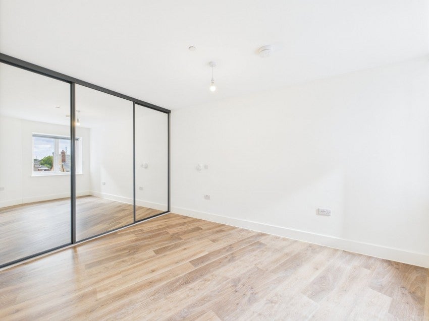 Flat Bath Road in Slough