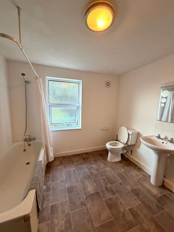 Room Portway in Greater London