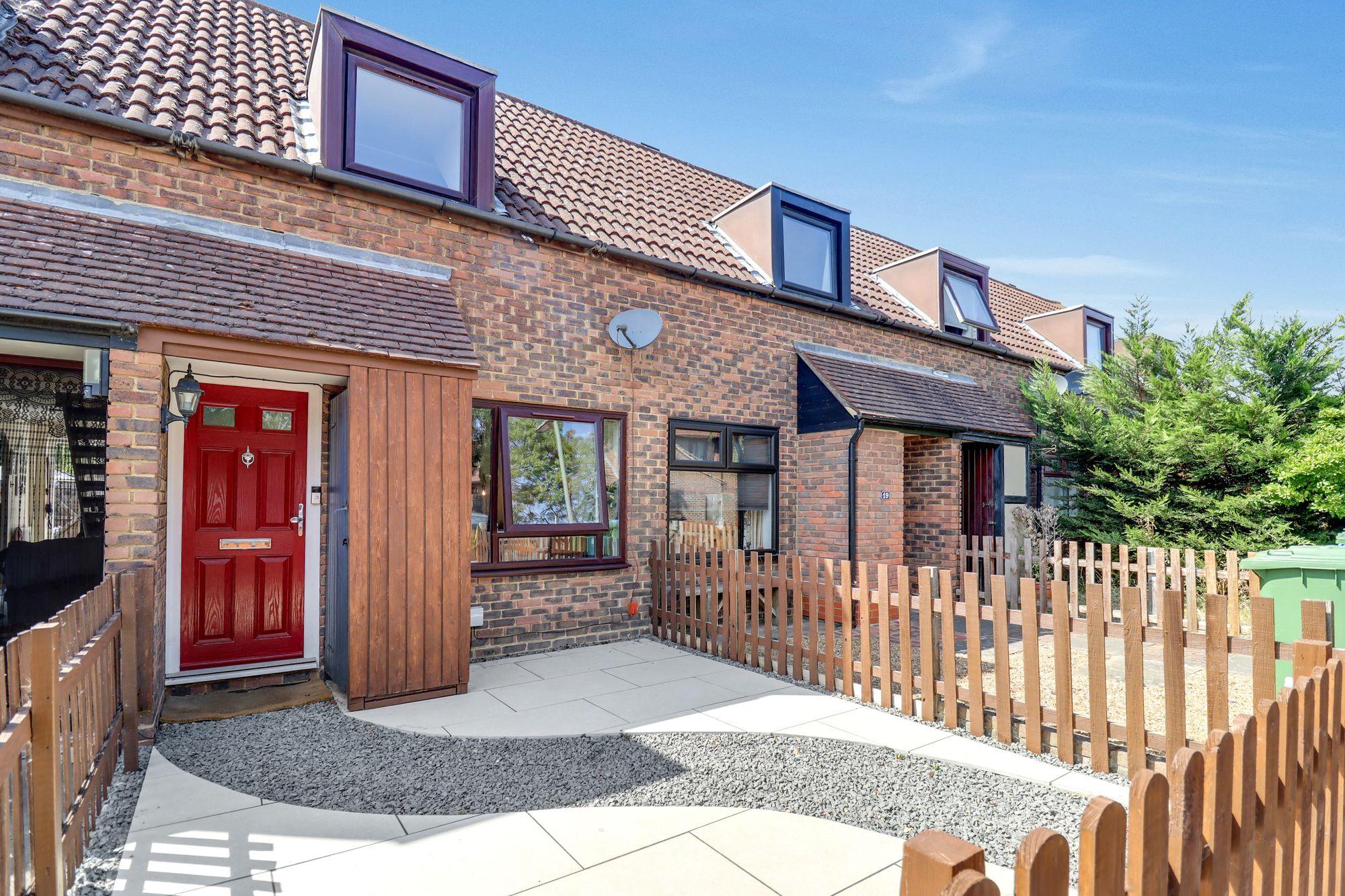 House Glebelands in Elmbridge