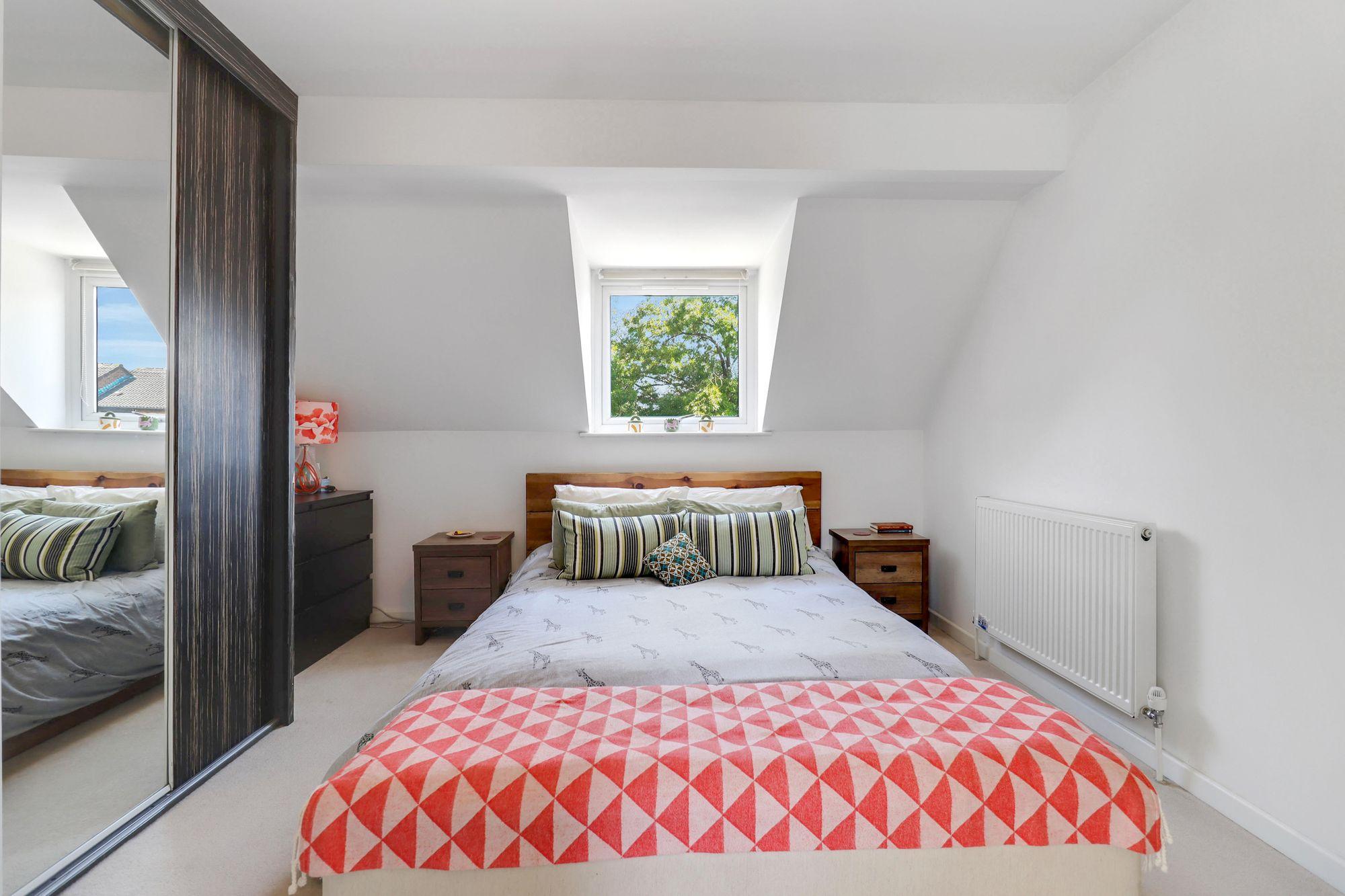 House Glebelands in Elmbridge