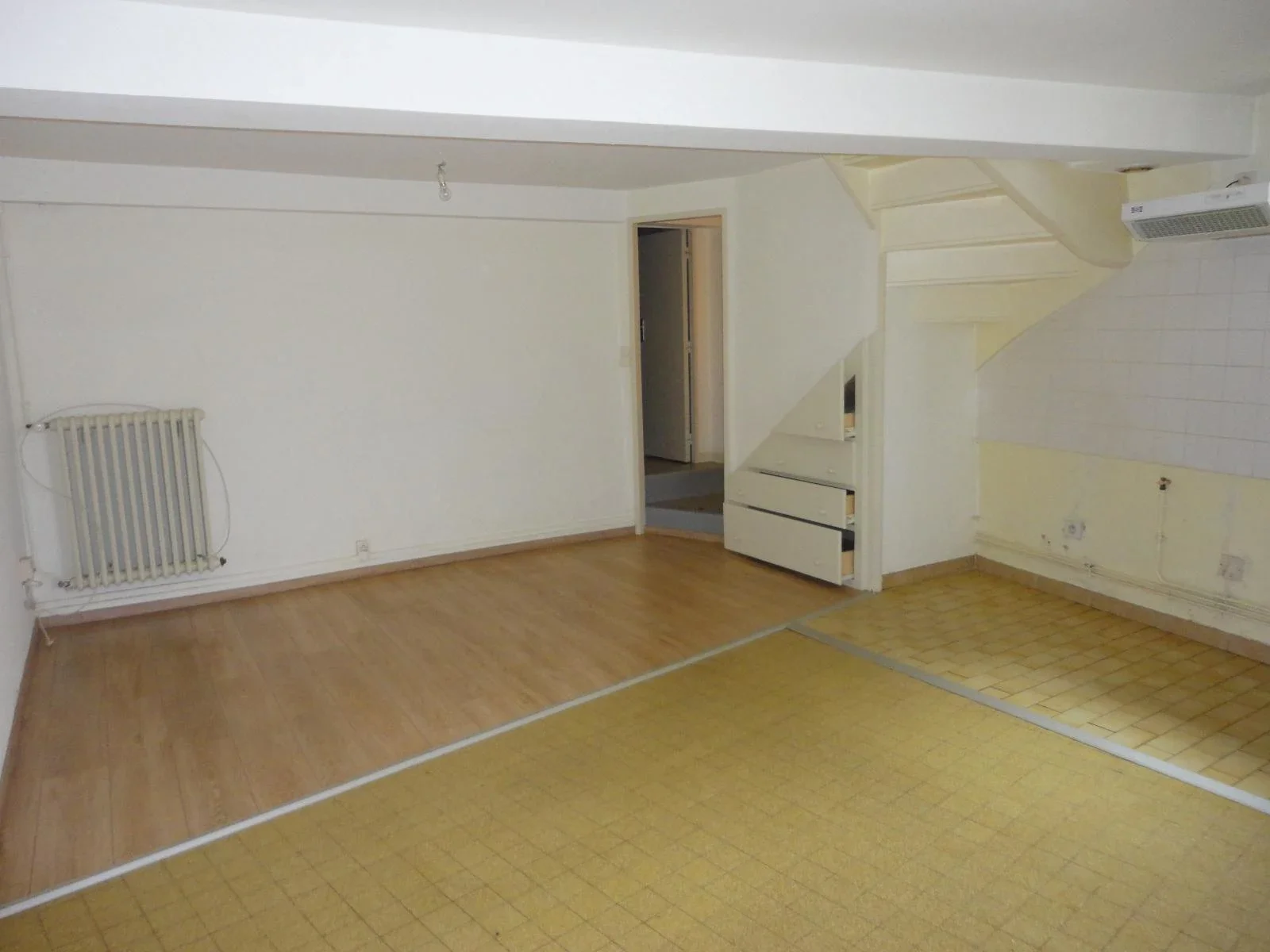 Appartement Rue Centrale à Savigny