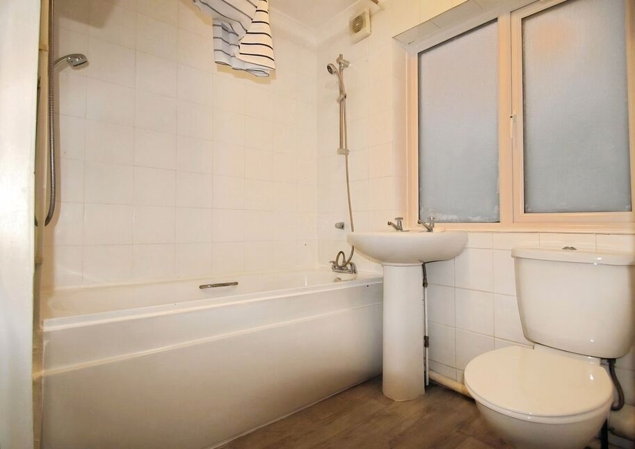 Flat Lesley Place in Maidstone