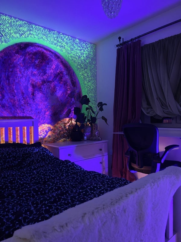 Room Whingate Grove in Leeds