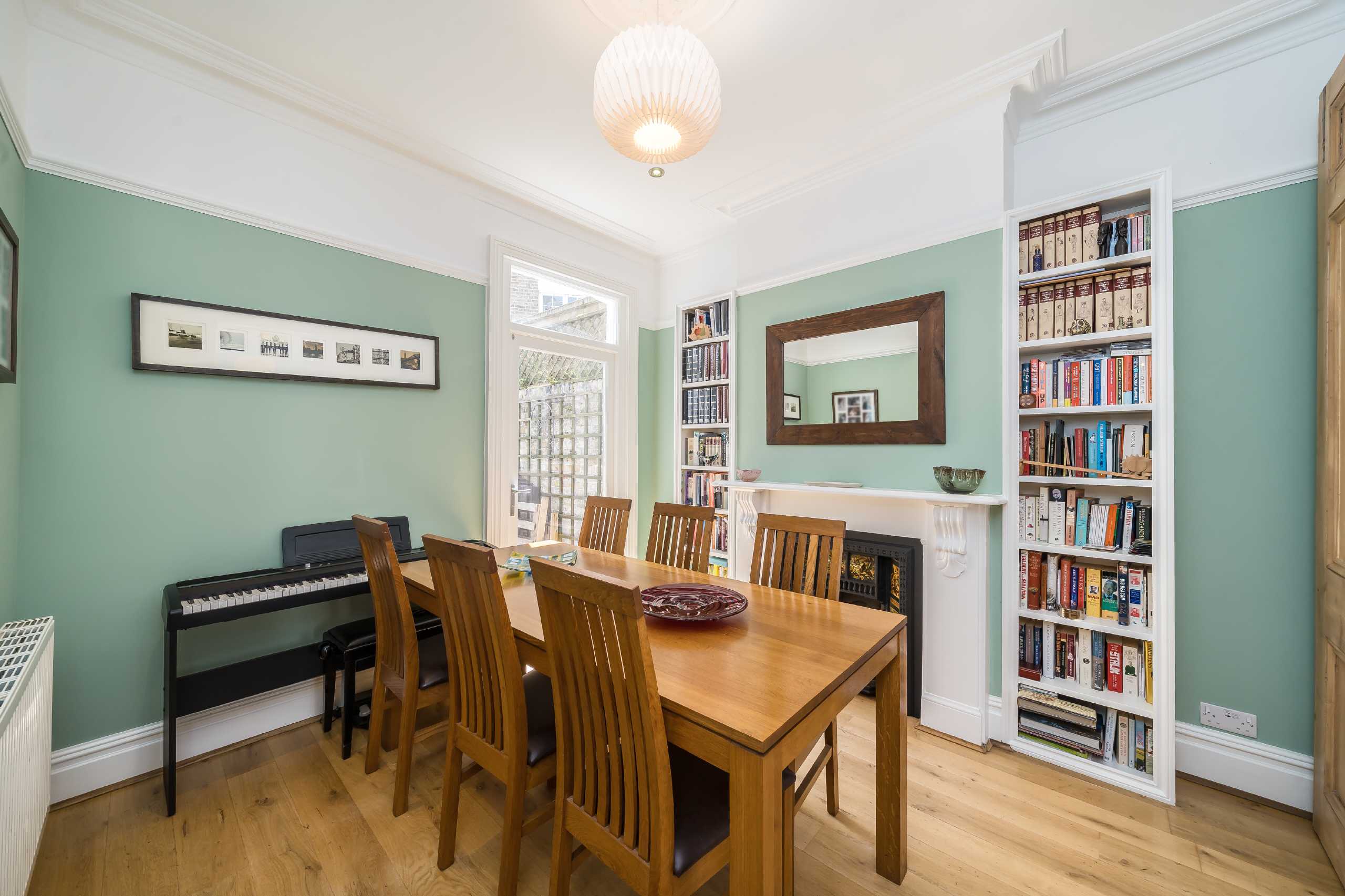 House Aliwal Road in Greater London