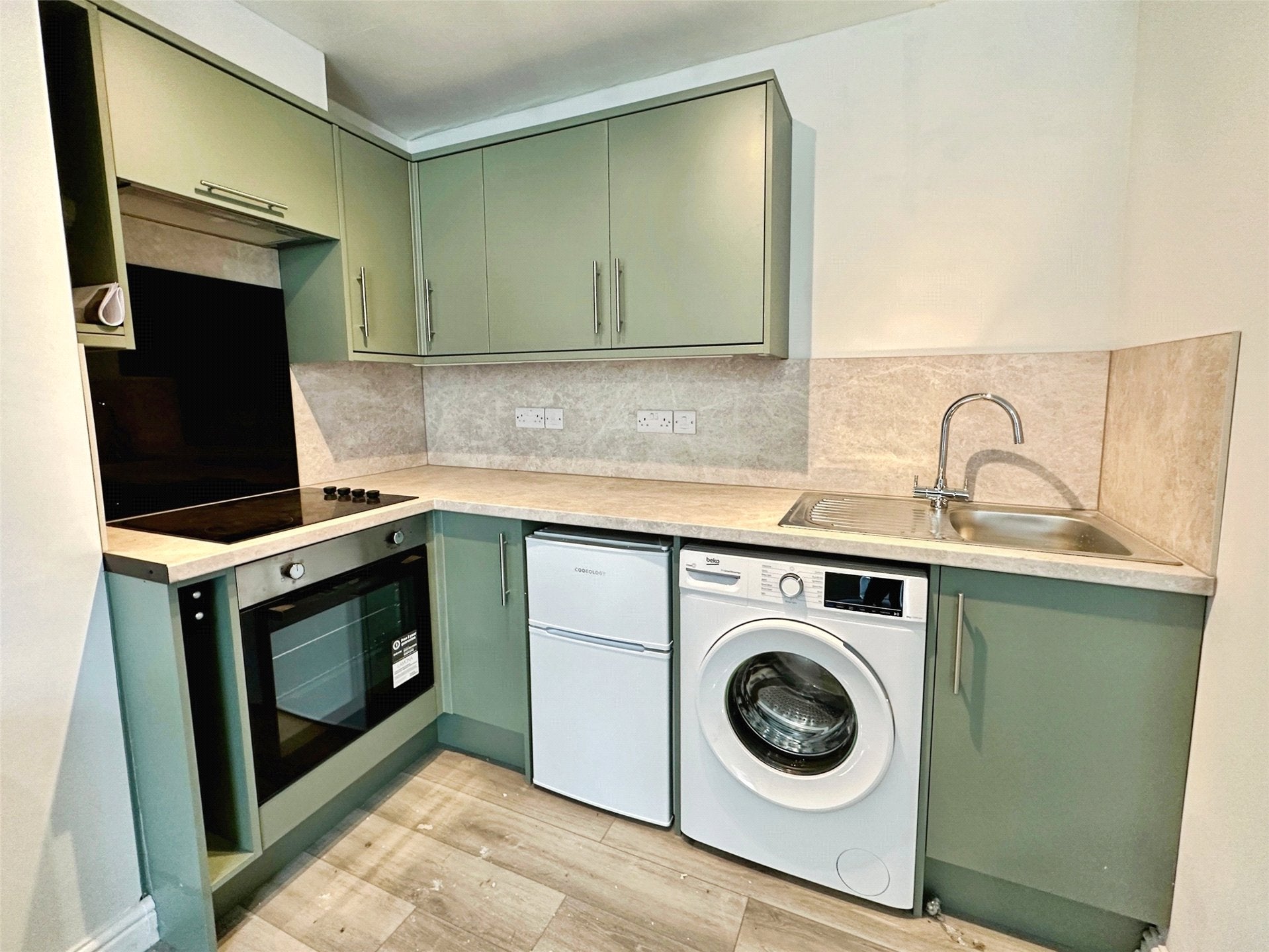Flat Pierremont Crescent in Darlington