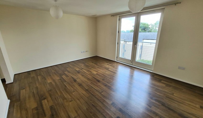 Flat Burgess Square in Brackley