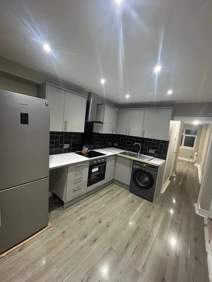 Flat Ashdon Close in Greater London