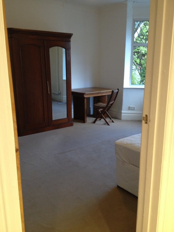 Room Howard Road in Bristol
