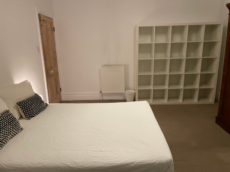 Room Howard Road in Bristol