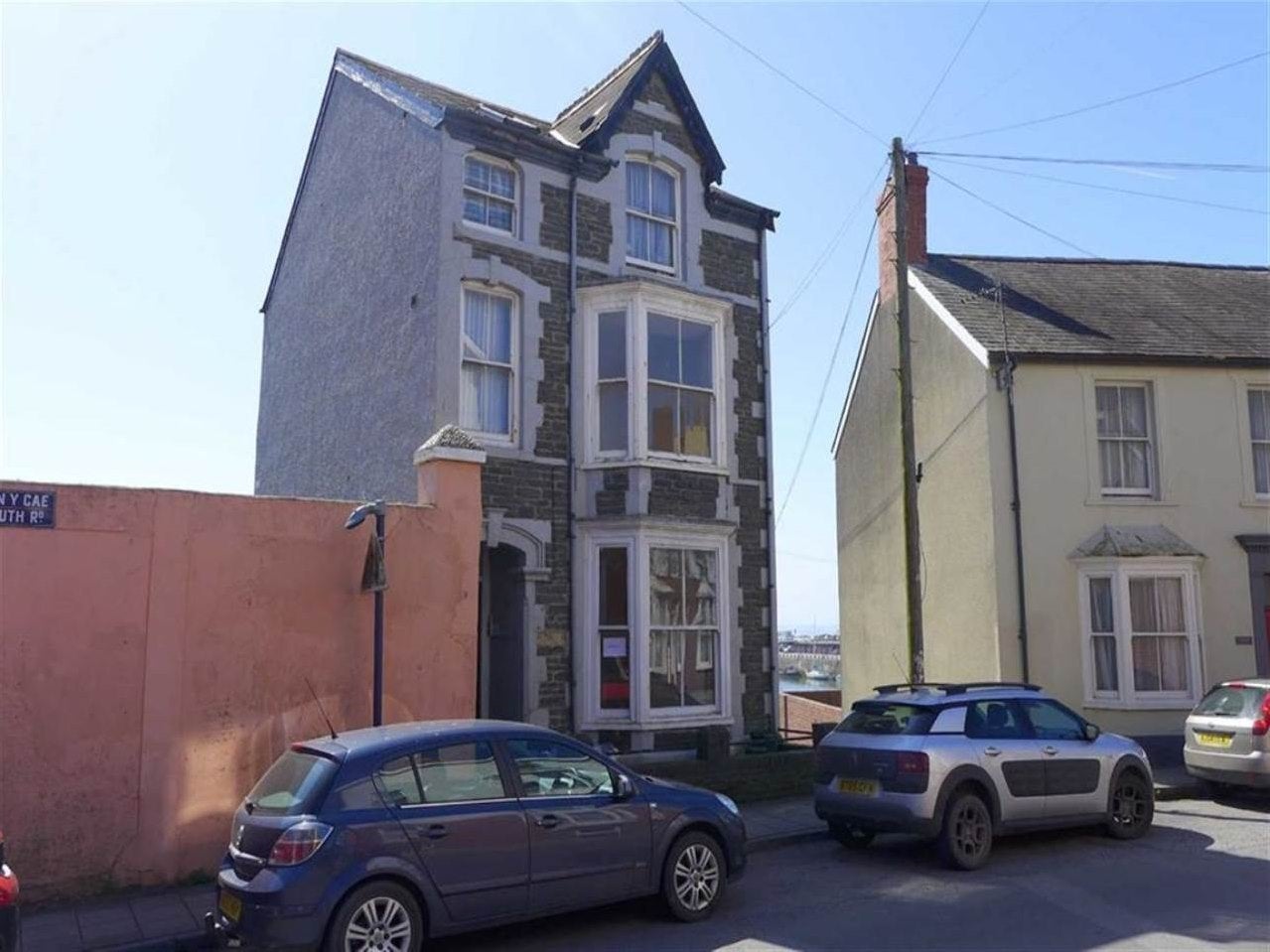 Flat South Road in Aberystwyth