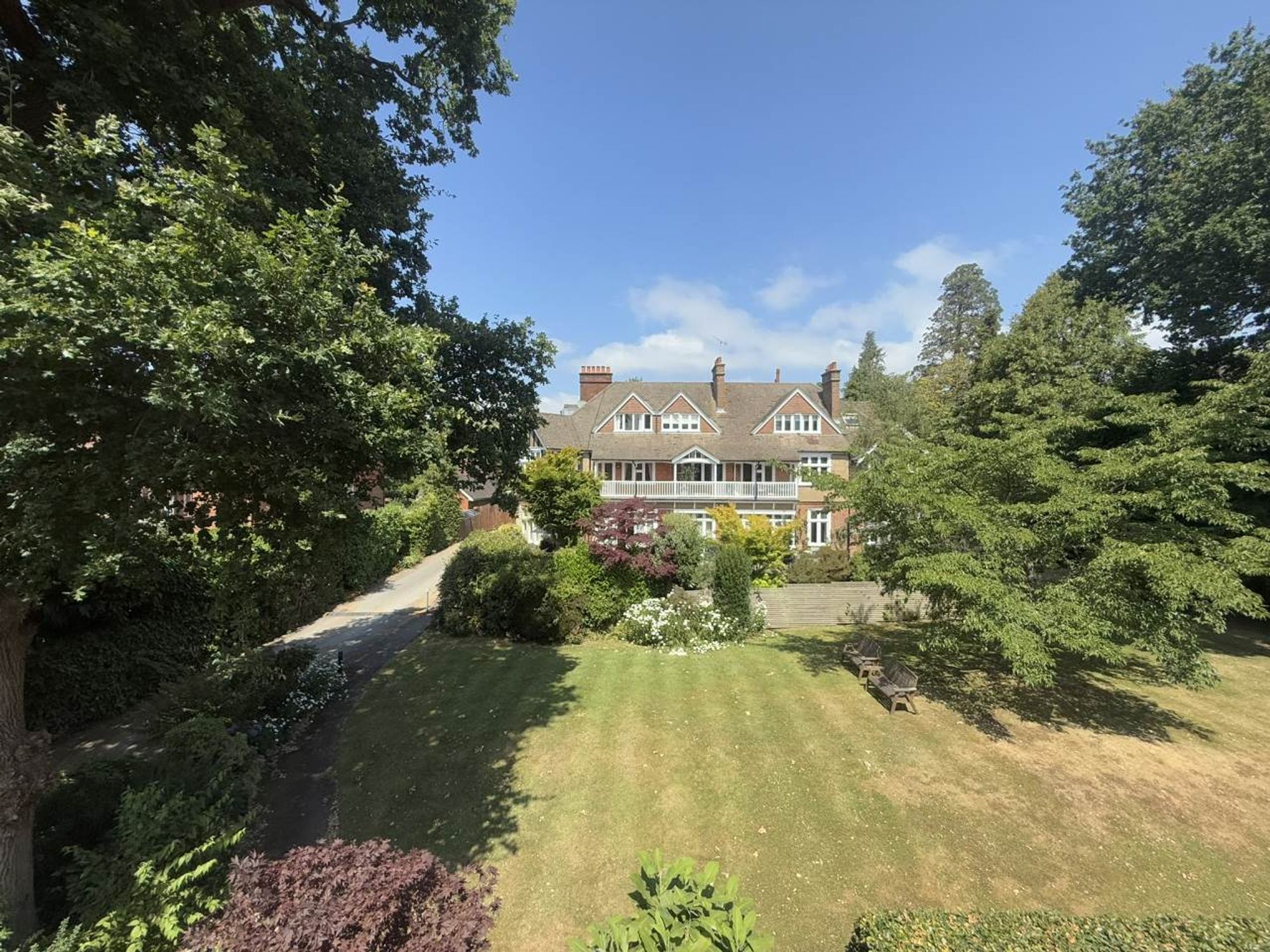 Flat Kingswood Road in Tunbridge Wells