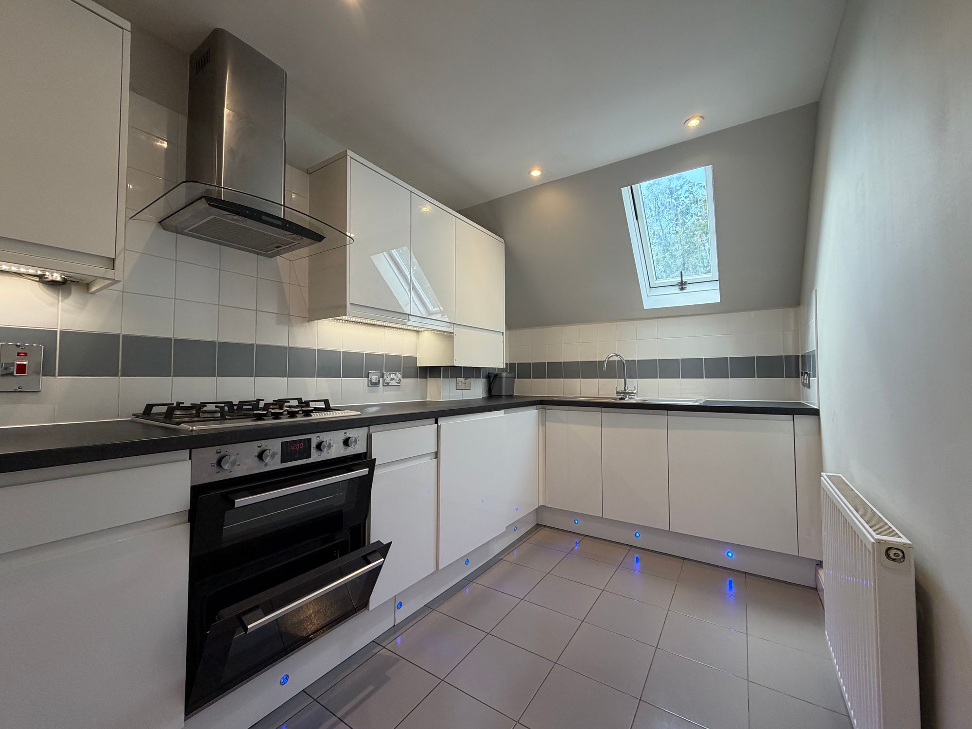 Flat Kingswood Road in Tunbridge Wells
