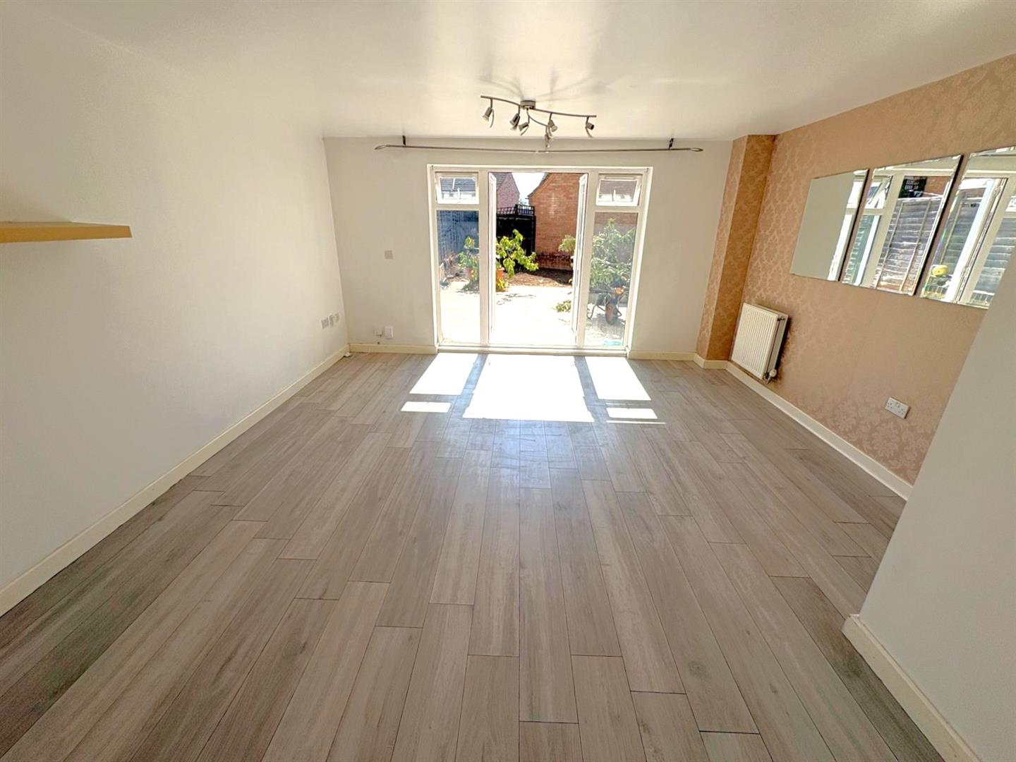 House Cecil Close in Corby