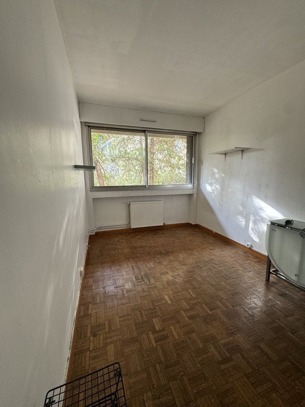 Chambre Impasse du Gaz à Marseille