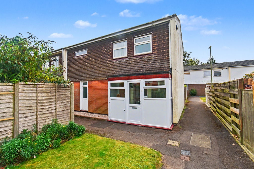 House Lewis Close in Basingstoke and Deane