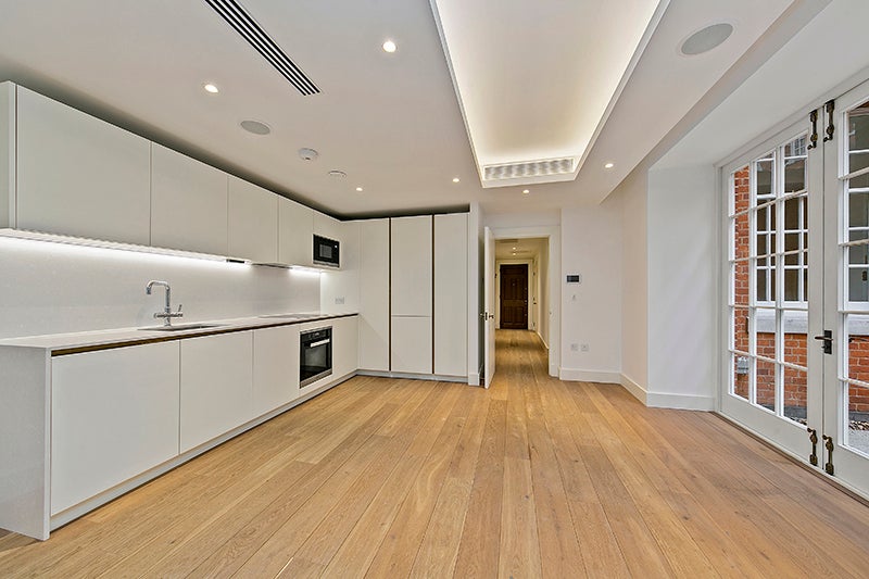 Flat Richmond Hill in Greater London