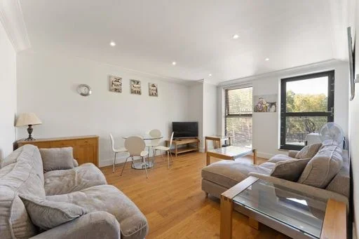 Flat Ebury Bridge Road in City of Westminster