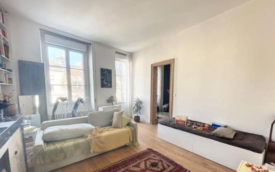 Flat Rue des Treilles in Libourne